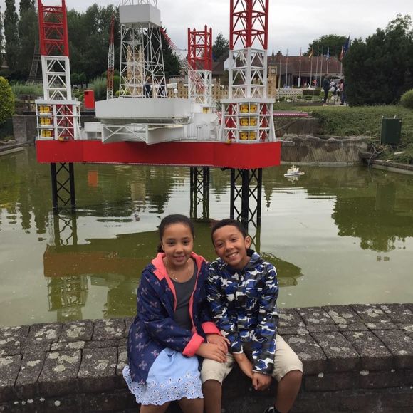 Meet your Posher, La - Picture 1 of 1